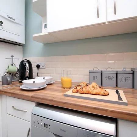 Penzion Cohost Partners: Perfect Retreat In Bristol