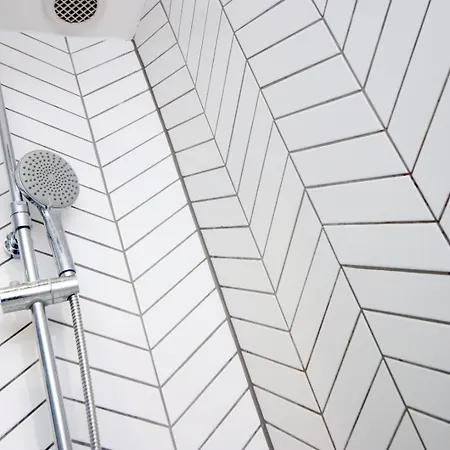 Cohost Partners: Perfect Retreat In 4* Bristol